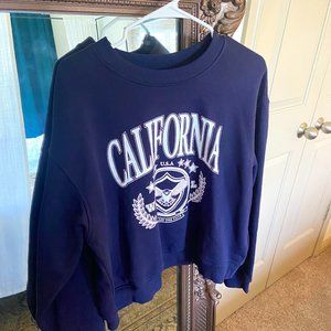 Crewneck sweatshirt